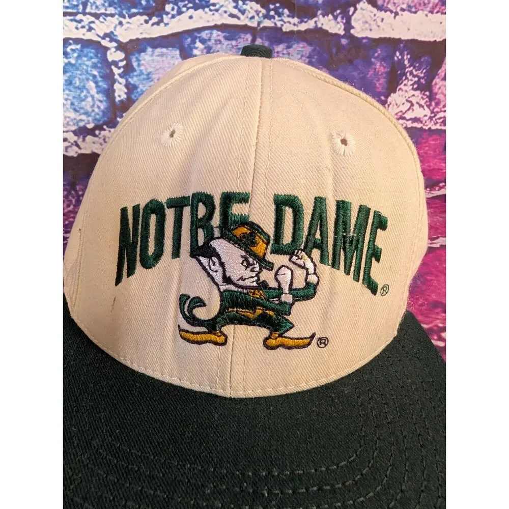 Vintage 90s Notre Dame Fighting Irish University Square Snapback Hat
